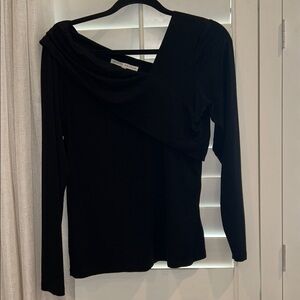 Donna Degnan Black Asymmetrical Off-Shoulder Top – Long Sleeve – Size large